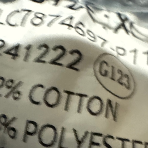 Classic Blue Women's Jeans - Picture 4 of 4